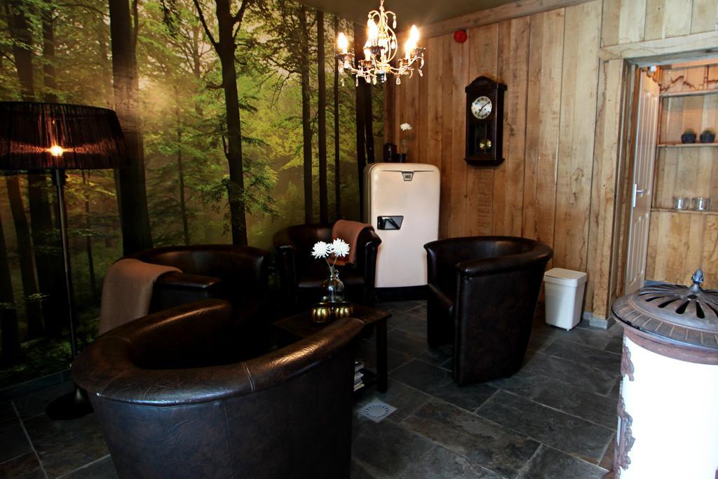 Hotel Buxus Gasselte Bagian luar foto